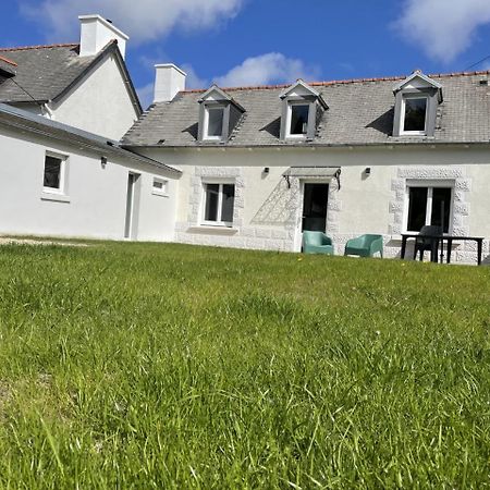 maison totalement rénovée 3 chambres au coeur du village Lézardrieux Exterior foto